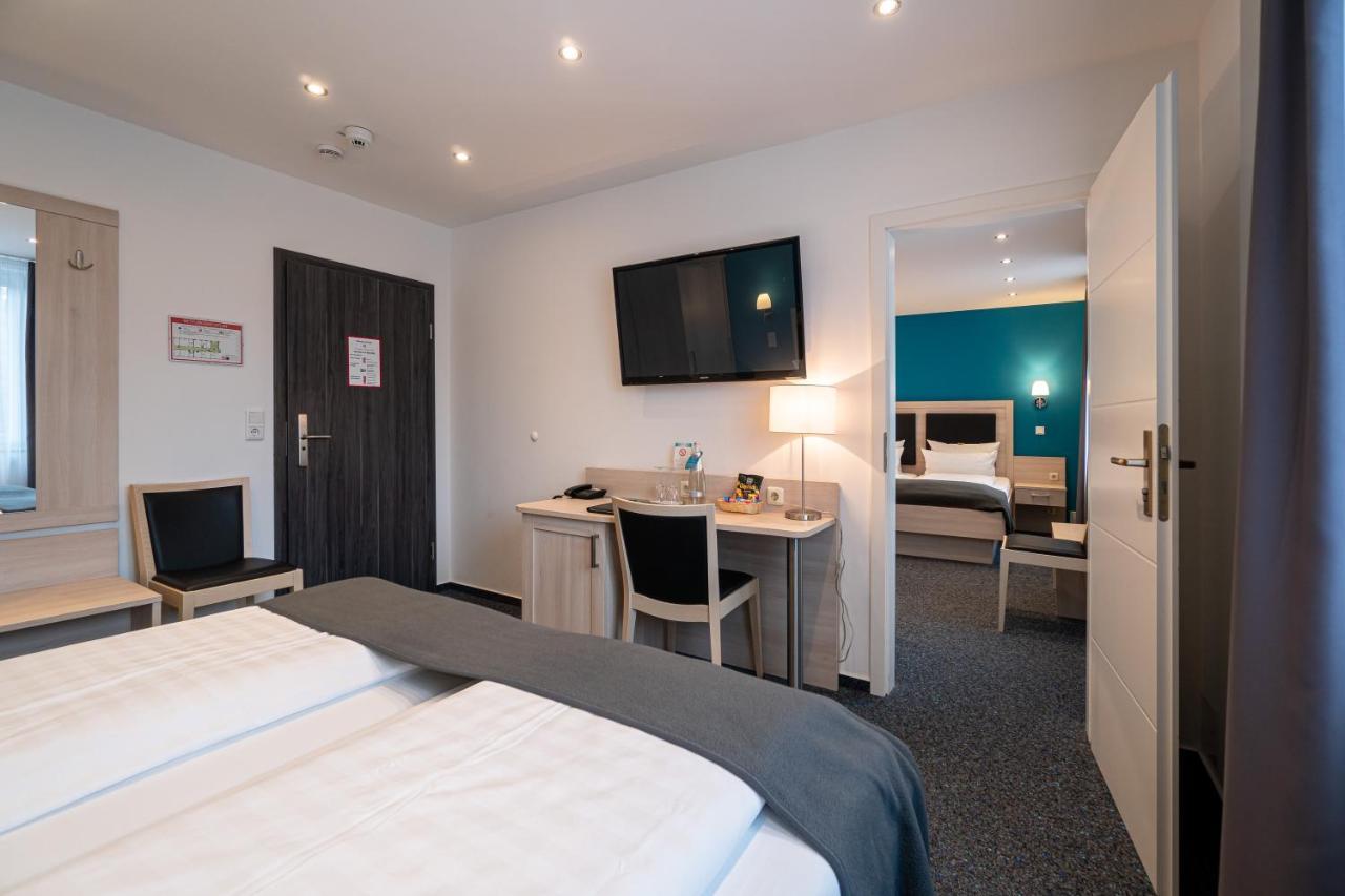 Hotel Deutscher Hof Kassel Bagian luar foto
